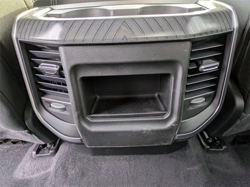 New 2026 RAM 1500 4x4 Crew Cab image 24