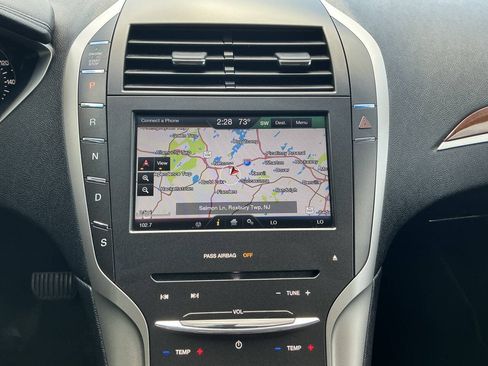 Used 2016 Lincoln MKZ AWD w/ Equipment Group 300A Reserve image 26