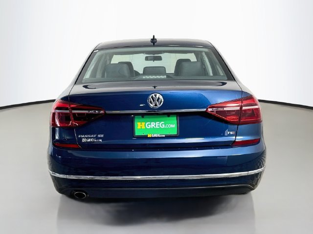 Used 2018 Volkswagen Passat 2.0T SE FWD image 8