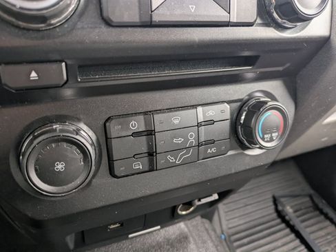 Used 2018 Ford F350 XL w/ Power Equipment Group AWD/4WD image 10