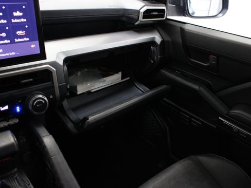 Used 2025 Toyota 4Runner TRD Off-Road Premium w/ Tow Technology Package AWD/4WD image 26