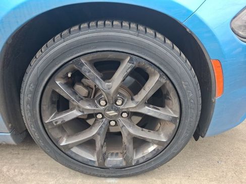 Used 2023 Dodge Charger SXT w/ Blacktop Package image 4