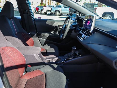 New 2026 Toyota Corolla SE w/ SE Package FWD image 19