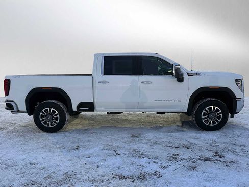 New 2026 GMC Sierra 2500 SLT w/ SLT Convenience Package image 2