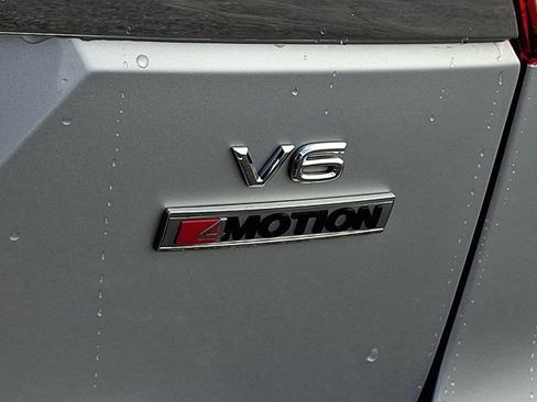 Used 2019 Volkswagen Atlas SE w/ Towing Package AWD/4WD image 37