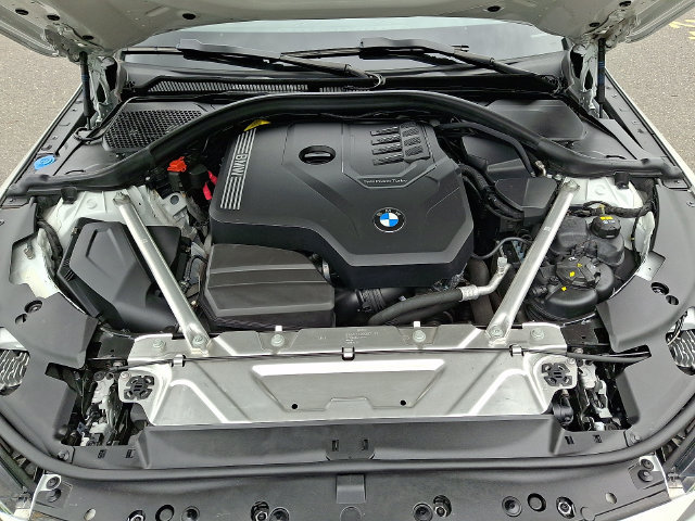 Used 2022 BMW 430i xDrive Convertible w/ M Sport Package AWD/4WD image 27
