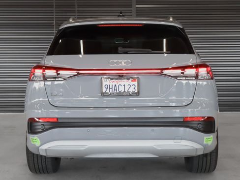 Used 2023 Audi Q4 e-tron Premium Plus w/ Premium Plus RWD image 15