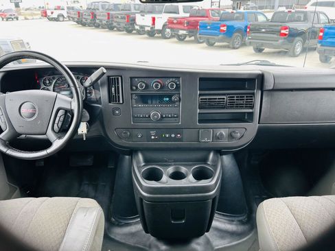 Used 2020 GMC Savana 2500 Extended w/ Driver Convenience Package image 13