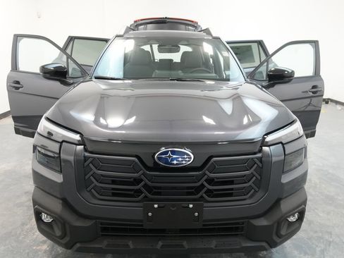 Used 2026 Subaru Outback Premium image 30