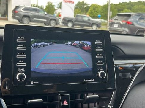 Used 2024 Toyota Camry SE AWD/4WD image 16