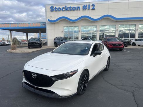Used 2023 MAZDA MAZDA3 Hatchback w/Premium Plus Pkg image 1