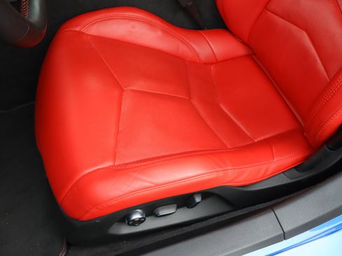 Used 2023 Chevrolet Corvette Stingray Preferred Conv w/ Stealth Interior Trim Package RWD image 16