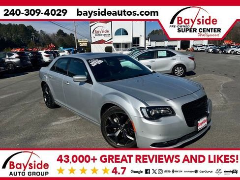 Used 2023 Chrysler 300 S image 1