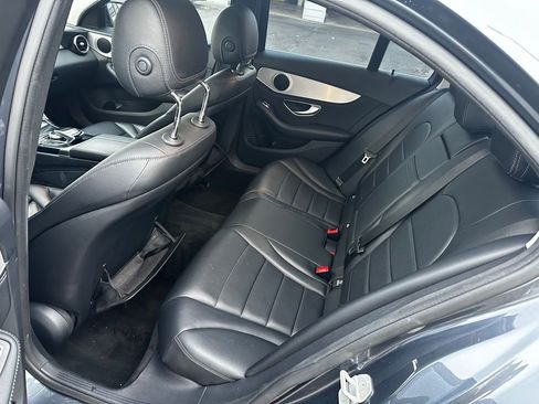 Used 2015 Mercedes-Benz C 300 4MATIC Sedan image 8