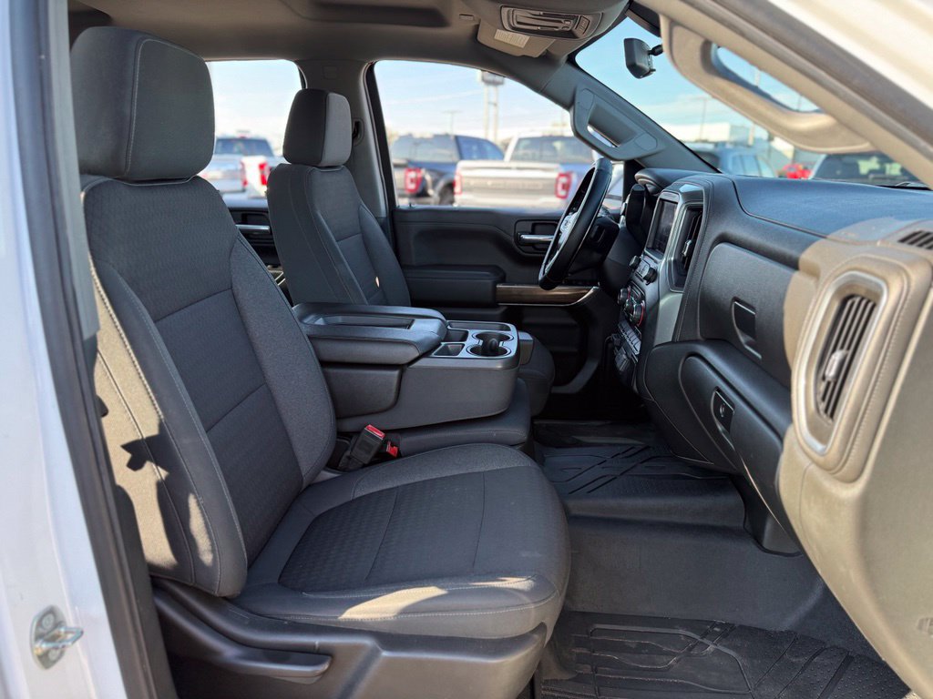 Used 2019 Chevrolet Silverado 1500 LT w/ All-Star Edition AWD/4WD image 13