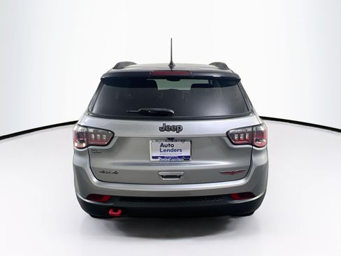 Used 2022 Jeep Compass Trailhawk w/ Sun and Sound Group AWD/4WD image 6