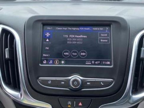 Used 2024 Chevrolet Equinox LS w/ Driver Confidence II Package image 23