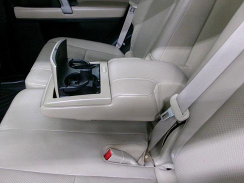 Used 2016 Toyota 4Runner Limited image 25