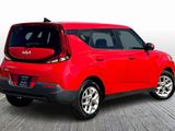 Used 2022 Kia Soul LX w/ Technology Package image 2