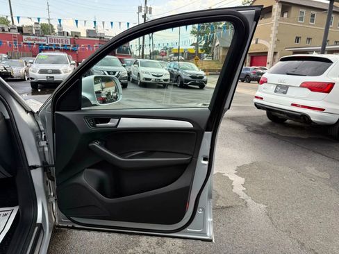 Used 2013 Audi Q5 3.0T Premium Plus w/ Audi MMI Navigation Plus Pkg image 59