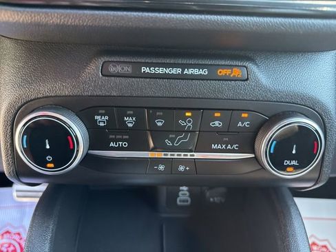 Used 2024 Ford Escape ST-Line image 15