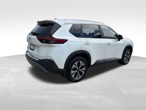 Used 2023 Nissan Rogue SV w/ SV Premium B Package FWD image 8