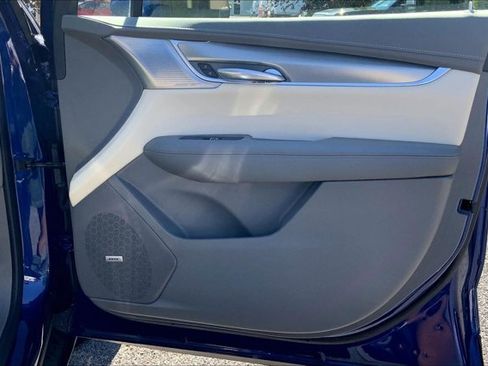 Used 2025 Cadillac XT5 Premium Luxury w/ LPO, Floor Liner Package AWD/4WD image 24