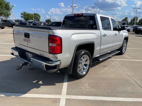 Used 2014 GMC Sierra 1500 SLT w/ SLT Crew Cab Value Package AWD/4WD image 5