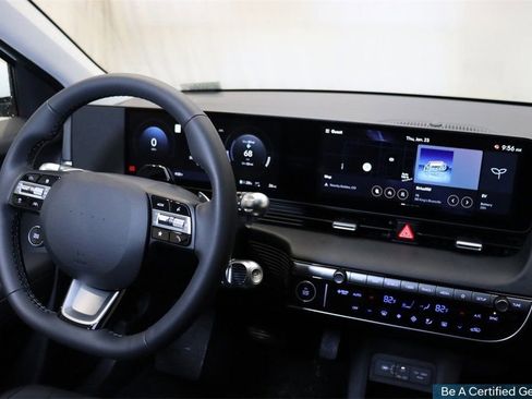 Used 2025 Hyundai Ioniq 5 SEL image 18