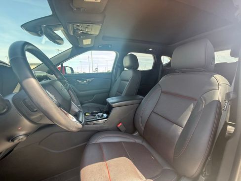 Used 2022 Chevrolet Blazer RS w/ Enhanced Convenience Package AWD/4WD image 28