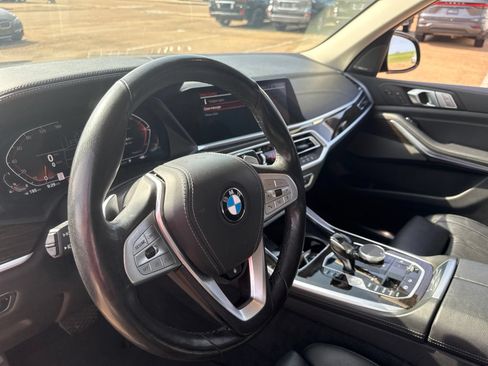 Used 2021 BMW X7 xDrive40i w/ Premium Package AWD/4WD image 15