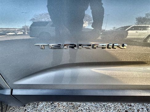 Certified 2025 GMC Terrain Elevation image 29