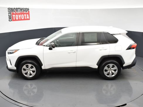 Used 2023 Toyota RAV4 LE FWD image 17