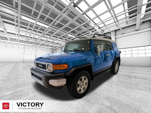 Used 2007 Toyota FJ Cruiser 4WD image 10