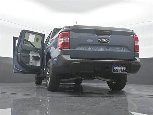 New 2025 Ford Maverick XLT w/ XLT Luxury Package image 30