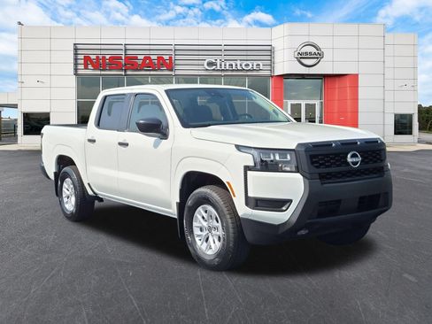 New 2026 Nissan Frontier S w/ Tow Package AWD/4WD image 1
