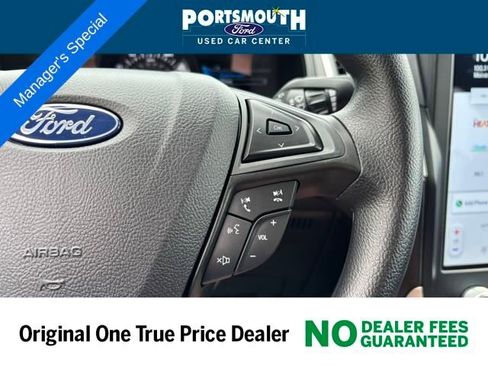 Certified 2024 Ford Edge SE w/ Black Appearance Package image 14