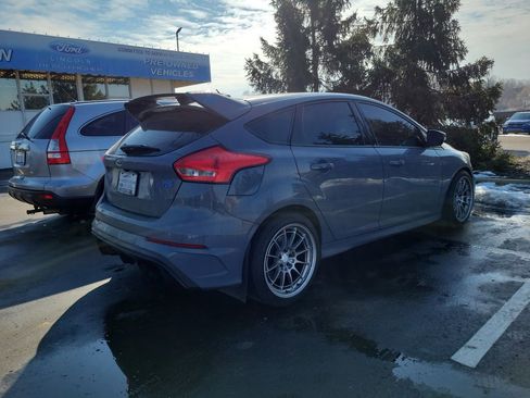 Used 2016 Ford Focus RS image 3