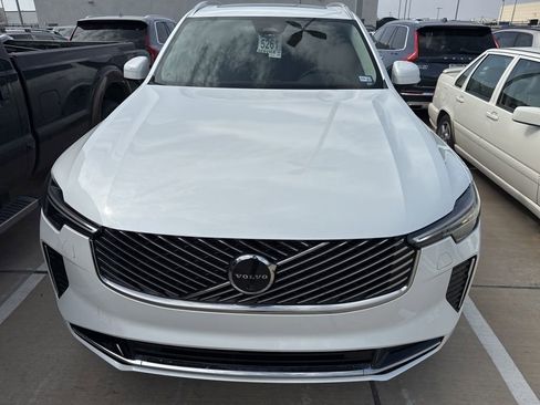 Used 2025 Volvo XC90 T8 Plus w/ Protection Package Premier image 2