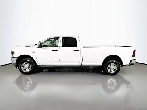 New 2026 RAM 3500 Tradesman AWD/4WD image 4