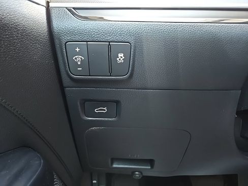Used 2025 Kia K5 LXS FWD image 16