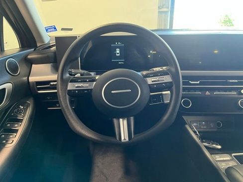 Used 2024 Hyundai Sonata SEL FWD image 21