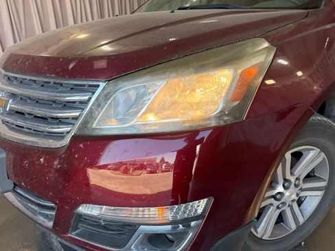 Used 2015 Chevrolet Traverse LT FWD image 8