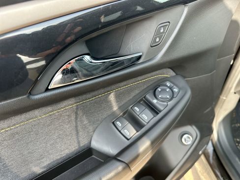 New 2025 Chevrolet TrailBlazer ACTIV w/ Convenience Package image 13