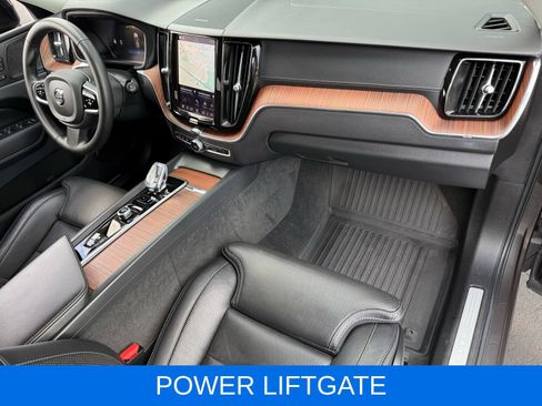 Used 2023 Volvo XC60 B5 Ultimate w/ Climate Package AWD/4WD image 22