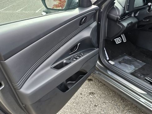 New 2026 Hyundai Elantra Sport image 17