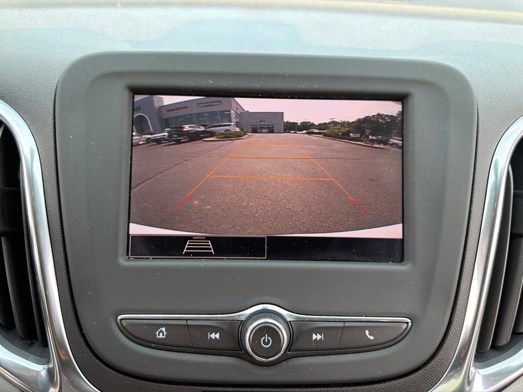 Used 2024 Chevrolet Equinox LS w/ LS Convenience Package AWD/4WD image 28