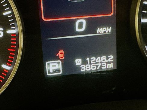 Used 2025 Subaru Ascent Premium image 19