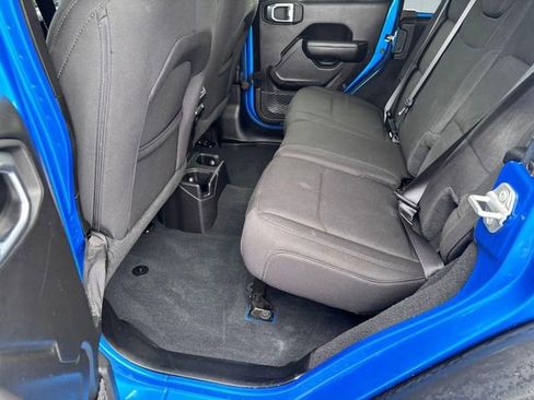 Used 2022 Jeep Wrangler Unlimited Sport image 24