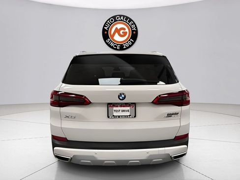 Used 2020 BMW X5 xDrive40i w/ Convenience Package AWD/4WD image 4